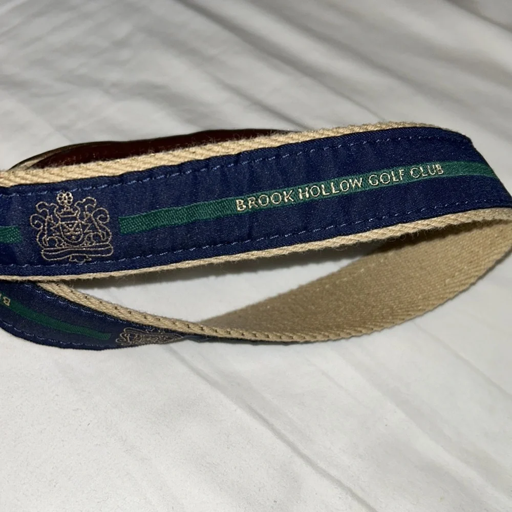 Brook Hollow Golf Club Belt. Size 35. Navy blue and green on canvas.